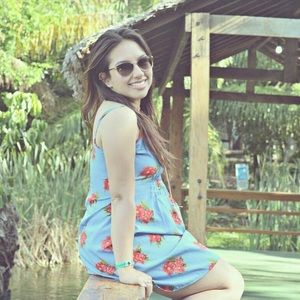 Meet your Posher, Anisa